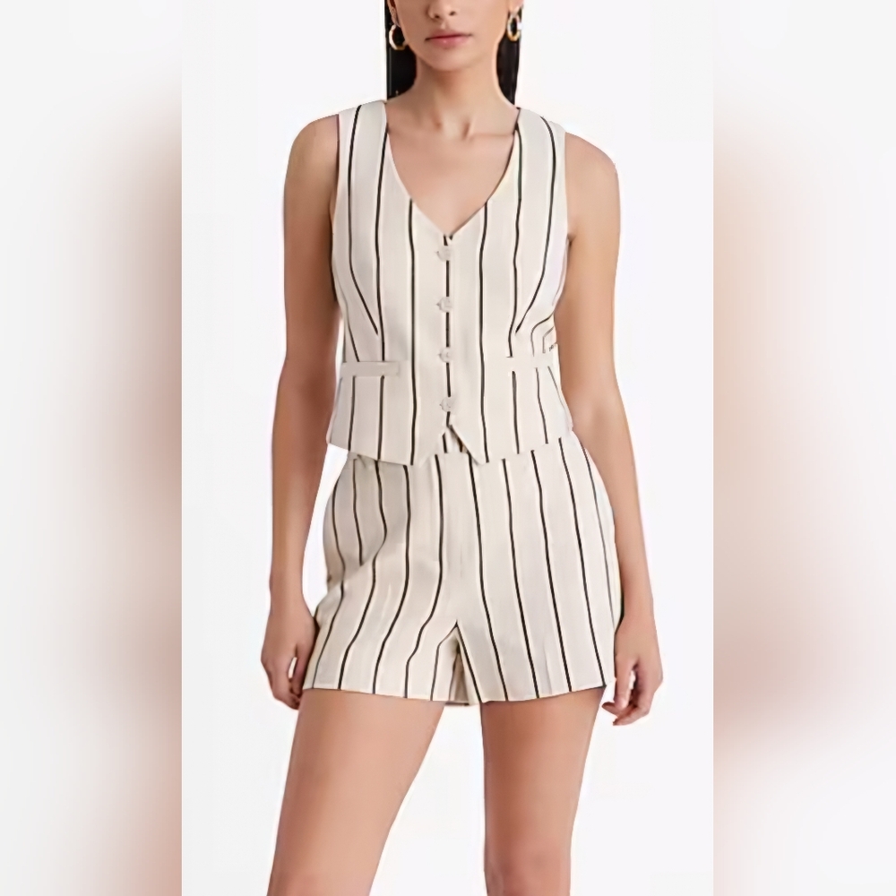 Express Button Front Vest (NWT)